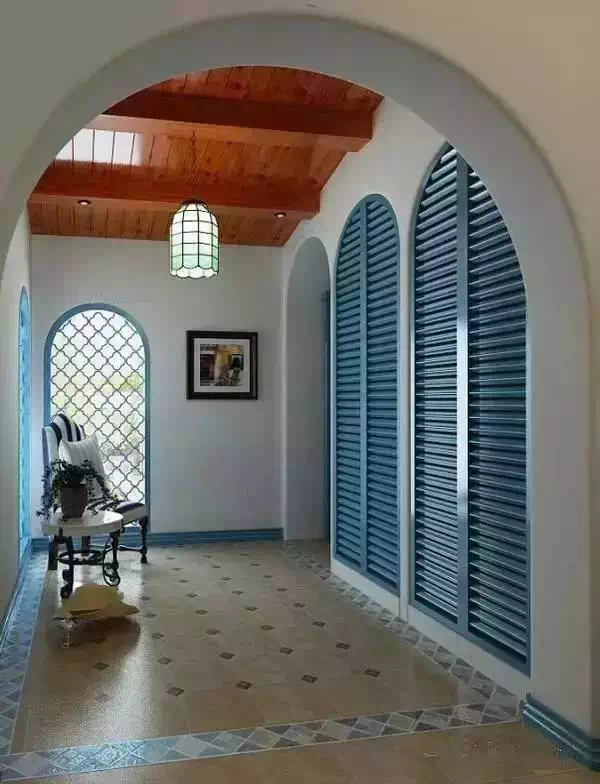 二,不要为了美观忽略储藏空间        yes——为墙壁做突出的艺术造型